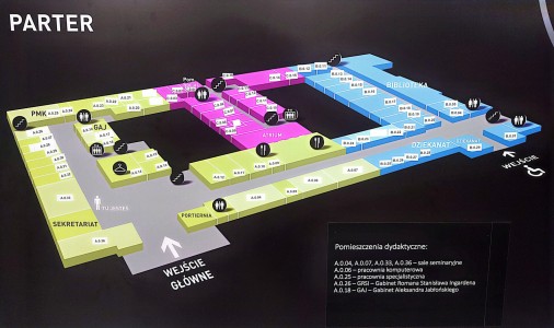 Schemat rozkładu pomieszczeń na parterze Instytutu Fizyki 