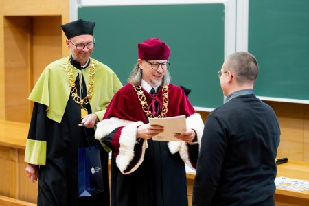 Inauguracja roku akademickiego 2024/25 - kadr. Kliknij, aby powiększyć zdjęcie.