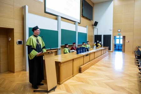 Inauguracja roku akademickiego 2024/25 - kadr. Kliknij, aby powiększyć zdjęcie.