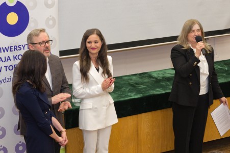 Kliknij, aby powiększyć zdjęcie.
