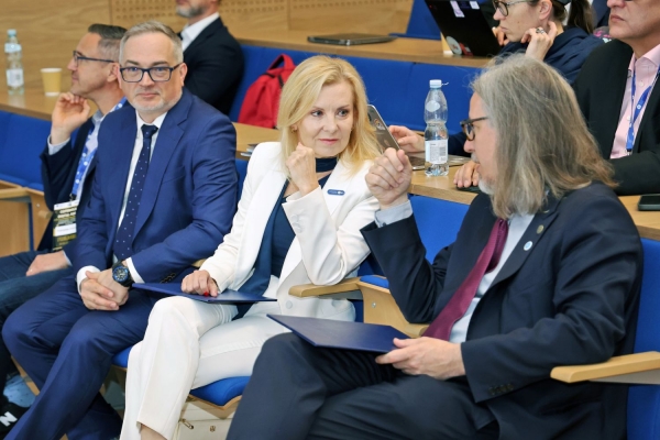 Kliknij, aby powiększyć zdjęcie.