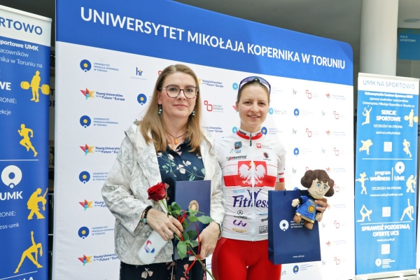 Kliknij, aby powiększyć zdjęcie.