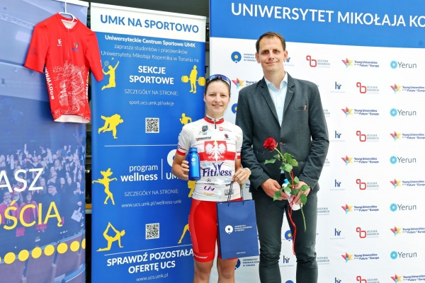 Kliknij, aby powiększyć zdjęcie.