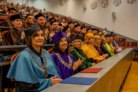 uroczystość wręczenia tytułu doktora honoris causa . Kliknij, aby powiększyć zdjęcie.