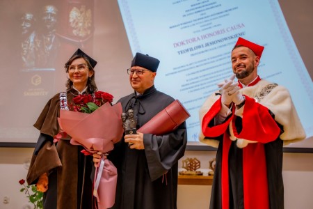 uroczystość wręczenia tytułu doktora honoris causa . Kliknij, aby powiększyć zdjęcie.