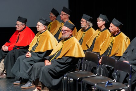 Kliknij, aby powiększyć zdjęcie.