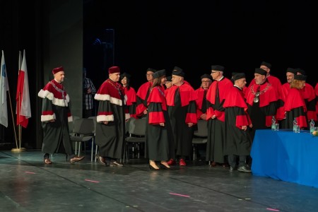 Dyplomatorium Kierunku Lekarskiego 2026. Kliknij, aby powiększyć zdjęcie.