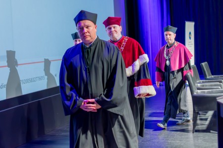 Kliknij, aby powiększyć zdjęcie.