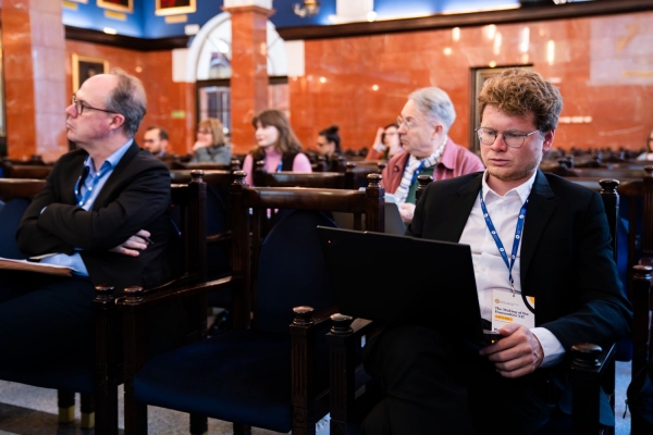 Click to zoom the picture.