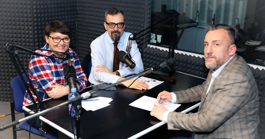 Dr Agnieszka Bryc, dr hab. Marcin Czyżniewski, prof. UMK i dr Patryk Tomaszewski
