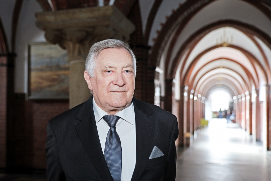 dr hab. Czesław Łapicz, zdjęcie portretowe