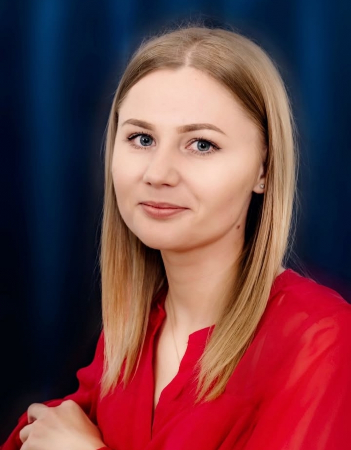 Dr Angelika Pawlaczyk, zdjęcie portretowe